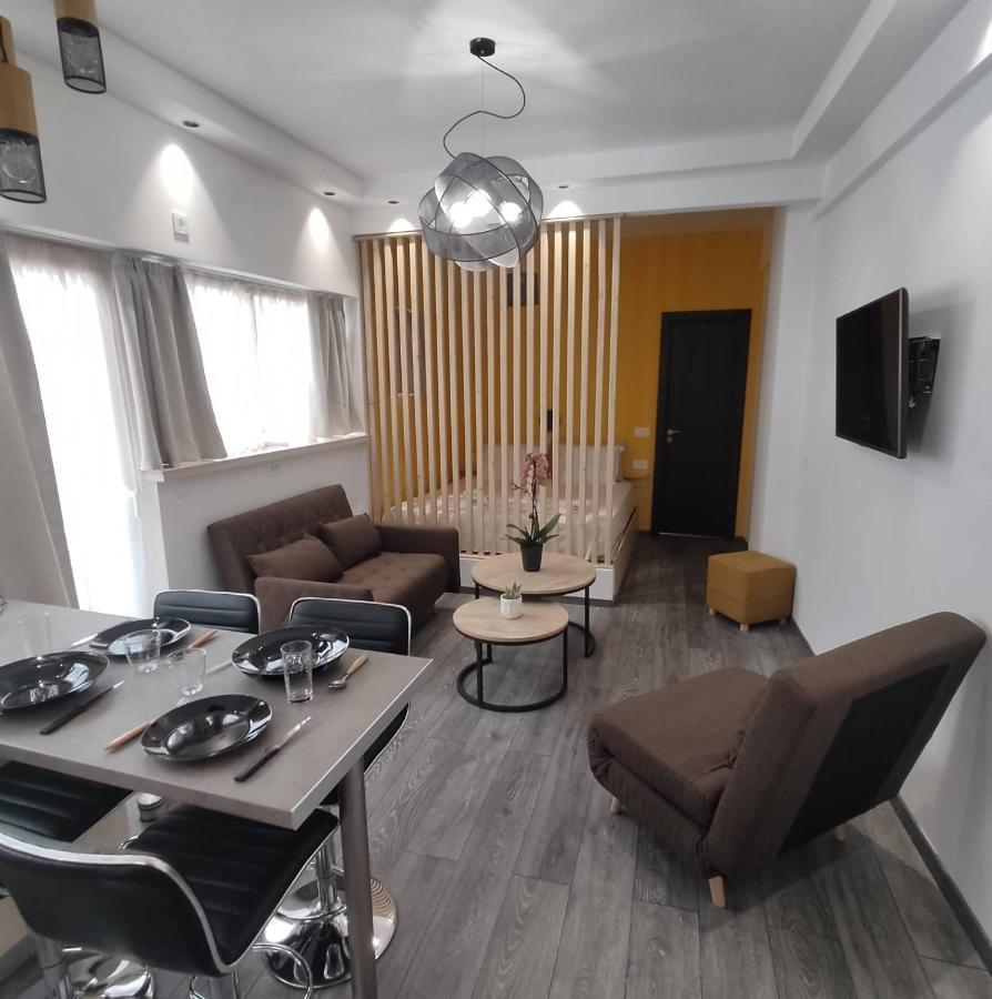 Petmeza Apartment 1 By Dimitropoulos Aigio Exterior photo